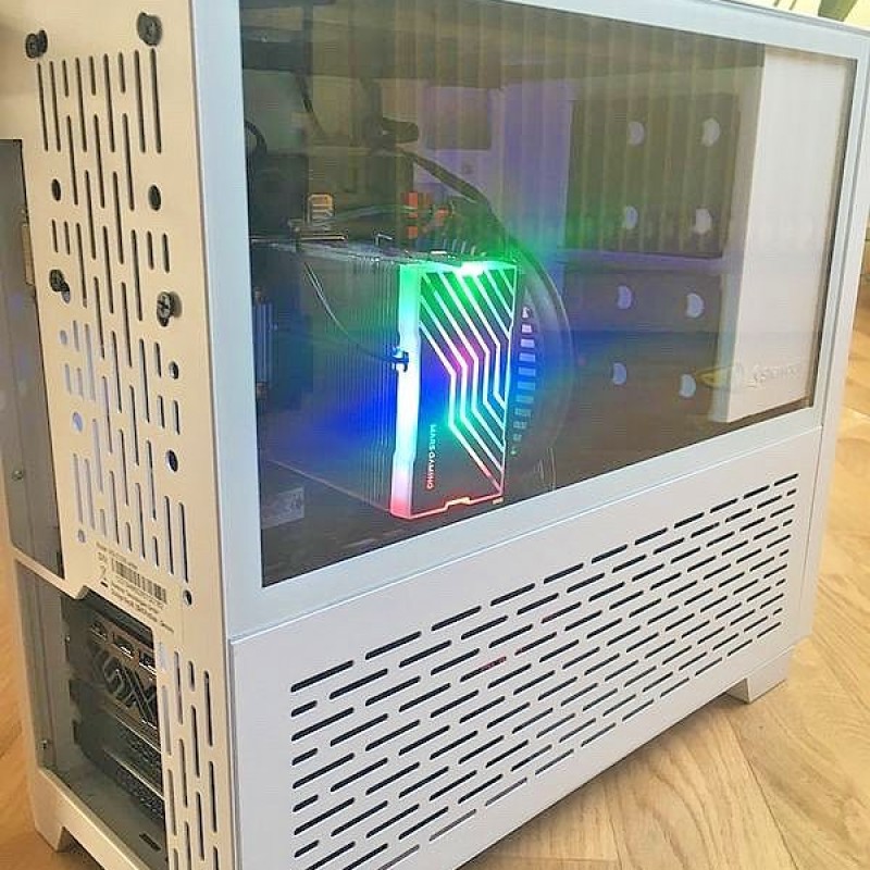 Pc gamer/420 avec gpu 320 sans/ryzen 5 3500x/rxVega56 en (64) 8gb/16gb(3200)Nwve 1TO
