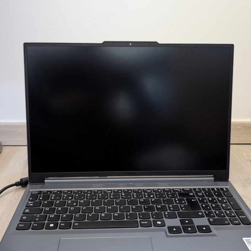 Lenovo Legion Slim 5 - RTX 4070 (140W) - Ryzen 7 - Écran 165Hz - Photo 3