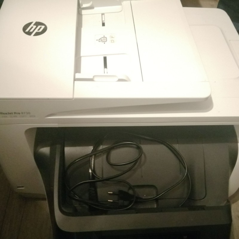 Imprimante scanner HP office jetpro 8730