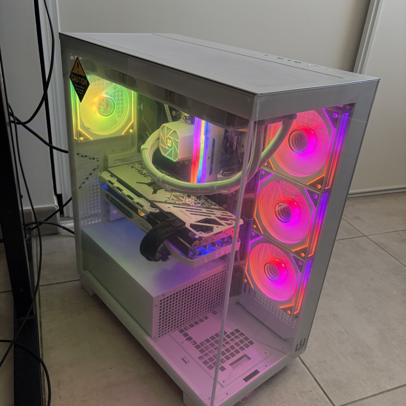 PC Gamer Vengeance - i9 (encore sous garanti)