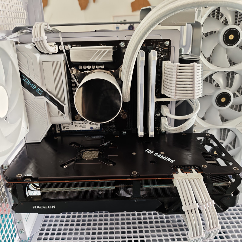 Pc gamer neuf core i5 14400f rx 6900 xt - Photo 3