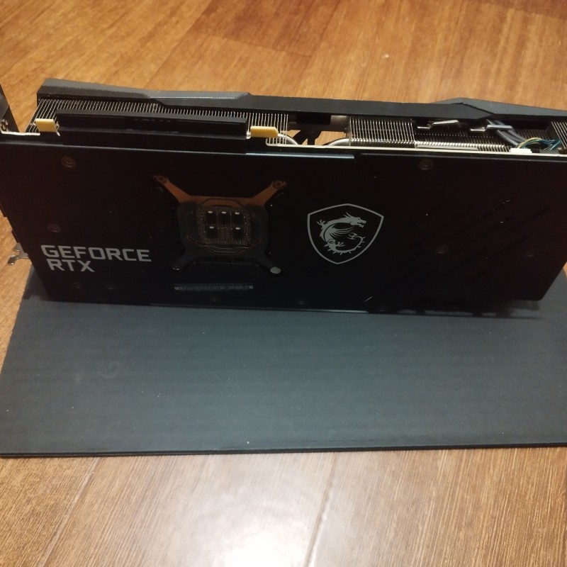 vends une RTX 3080 MSI