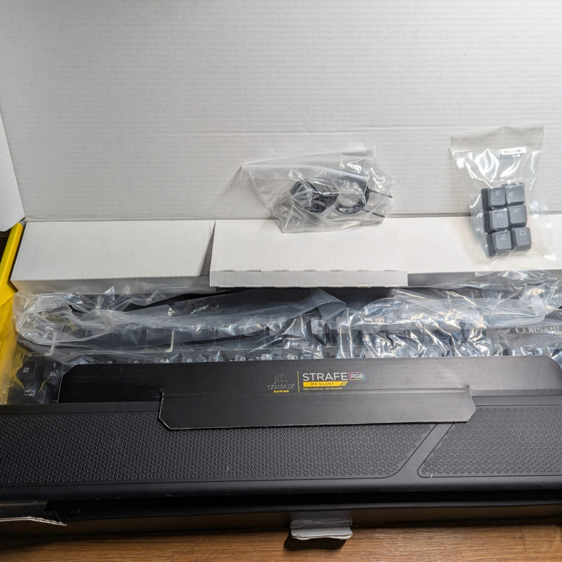 Corsair Strafe RGB - Photo 2