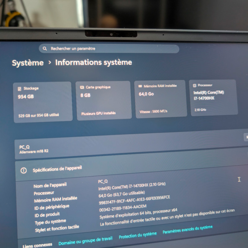 Alienware M18 R2 (2024) | 64 Go RAM | i7-14700HX | RTX 4070 - Photo 2