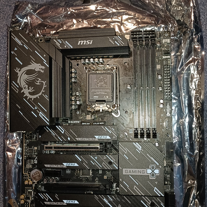 MSI z890 gaming plus wifi - Photo 2