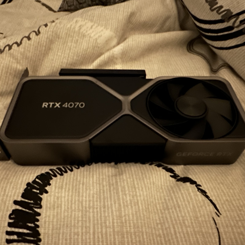 RTX 4070