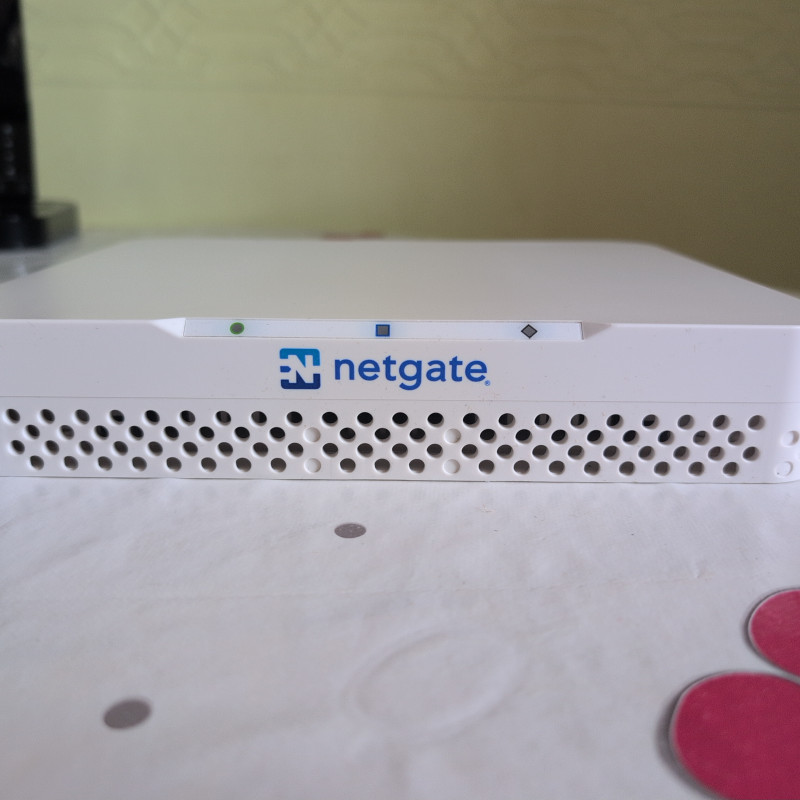 Pare Feu Pfsense Netgate 4100 - Photo 2