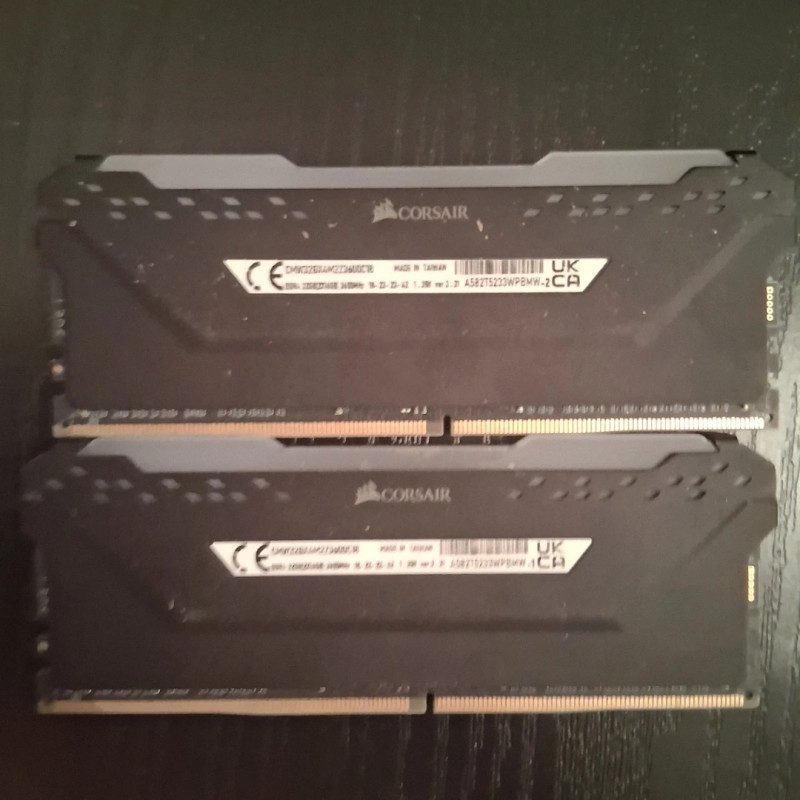 Corsair DDR4 Vengeance RGB PRO 32 Go (2 x 16 Go)
