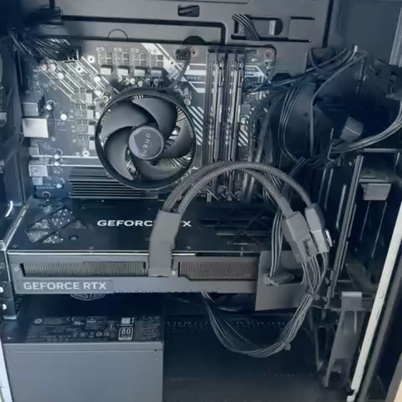 OMEN by HP 25L Gaming Desktop GT14-0107nf PC - Photo 3