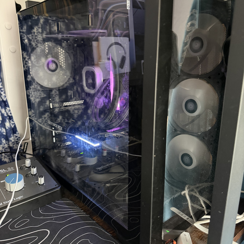 PC Gamer RTX 4070 SUPER - i5-14400F - 32Go DDR5 - 2To SSD - Photo 3