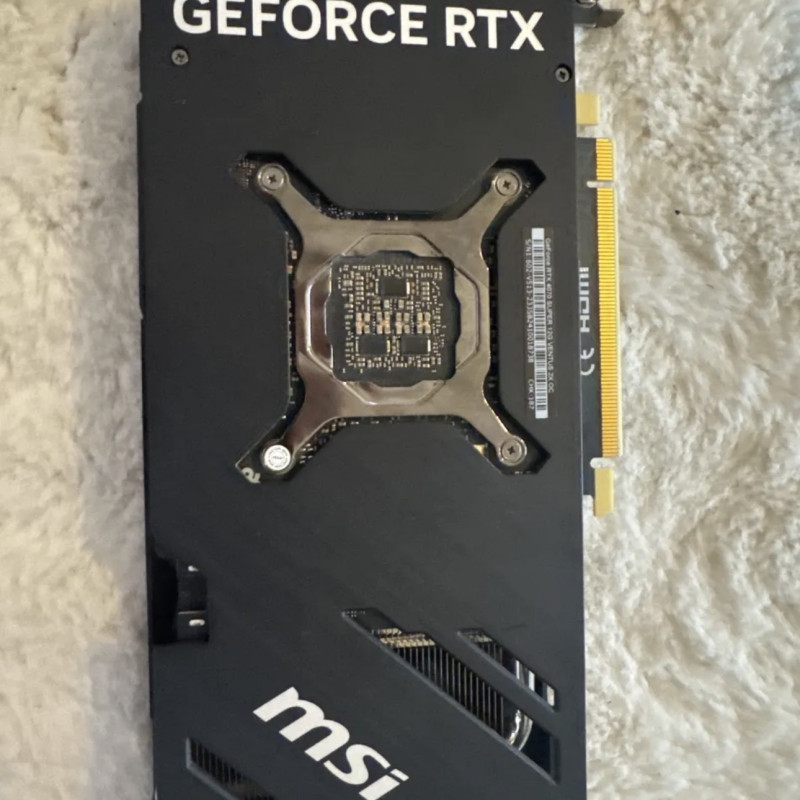 MSI RTX 4070 SUPER 12G VENTUS 2X OC - Excellent état