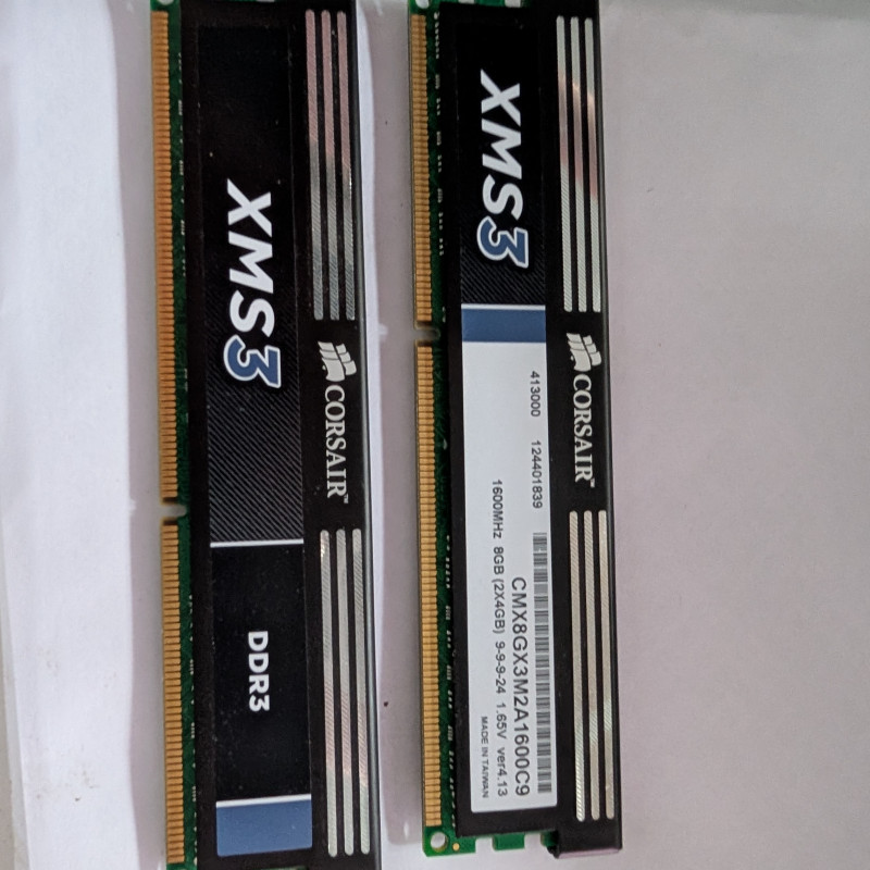 Corsair CMX8GX3M2A1600C9 XMS3 8GB (2x4GB) DDR3 1600 Mhz- 2x barrettes RAM de 4Gb
