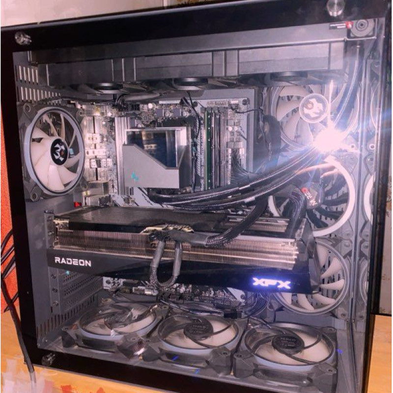 PC Gamer RX 9070 XT 16 Go – Ry…